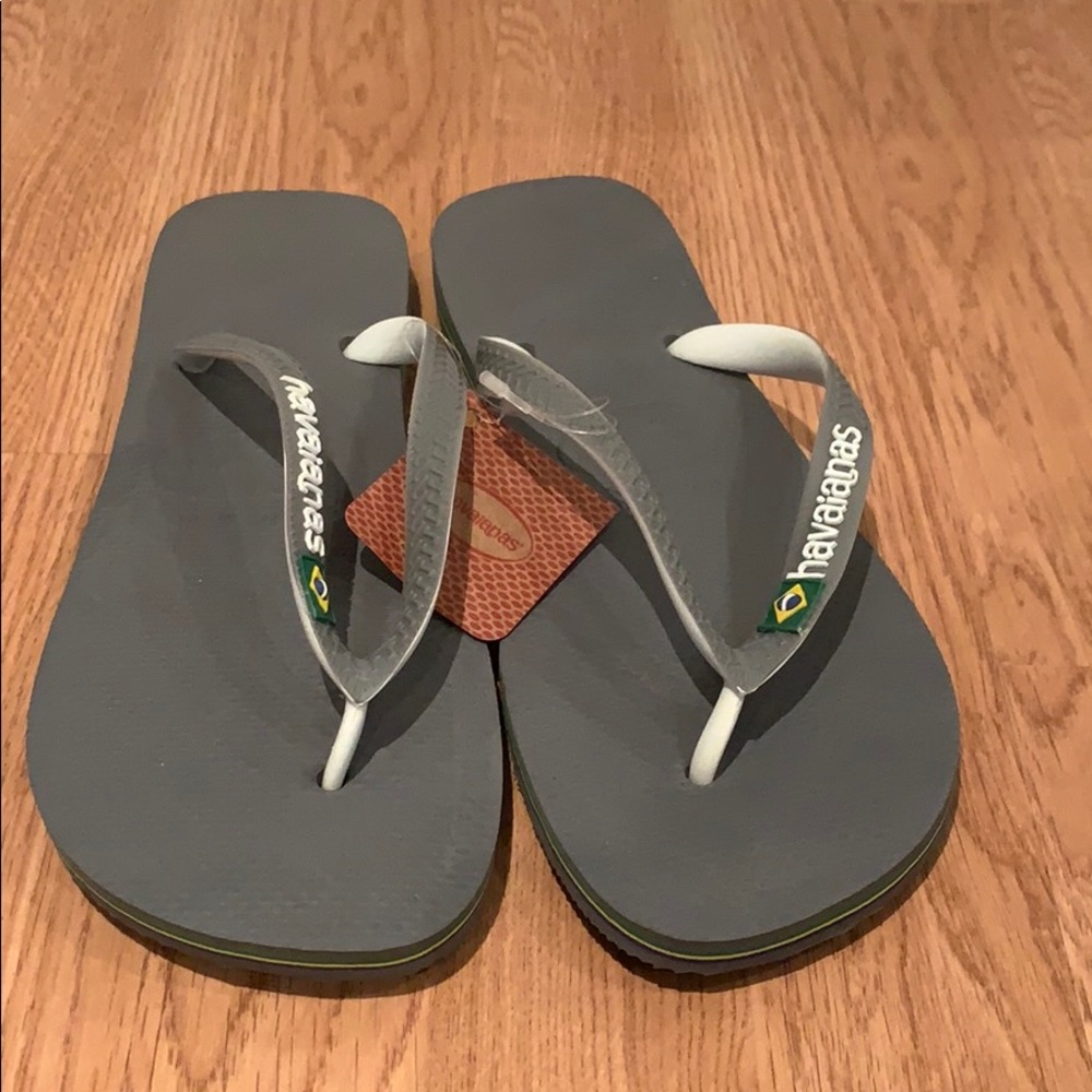 Havaiana Brazil Steel Grey/White Flip Flops -NWT